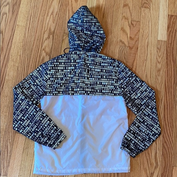 Hooded Men Windbreaker Jacket. Xersion. Size Small - Picture 4 of 4